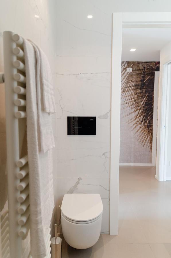 Apulialux Seaview Prestige Apt / Jacuzzi + Parking Apartman Polignano a Mare Kültér fotó