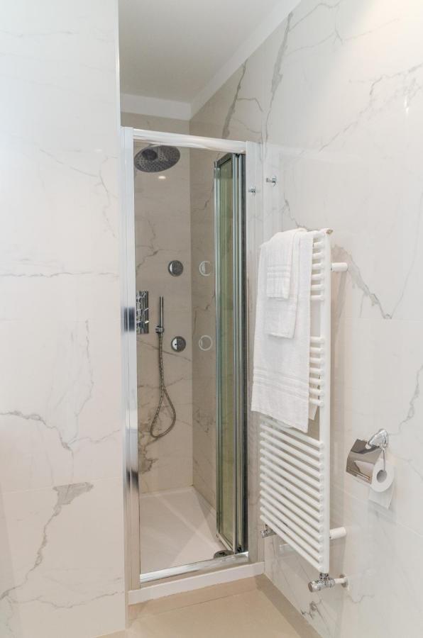 Apulialux Seaview Prestige Apt / Jacuzzi + Parking Apartman Polignano a Mare Kültér fotó